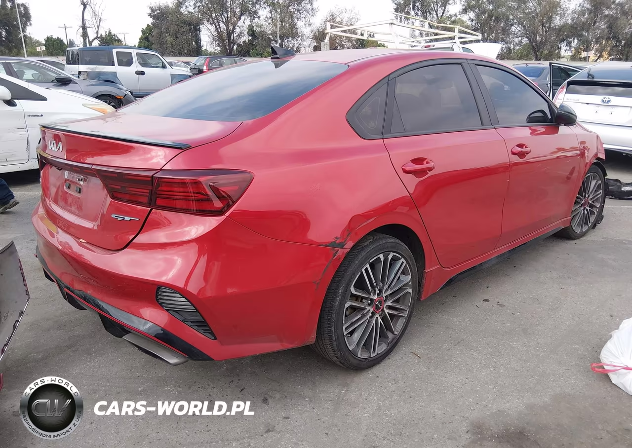 2024 Kia Forte Gt VIN:3KPF44AC2RE699134 - 4