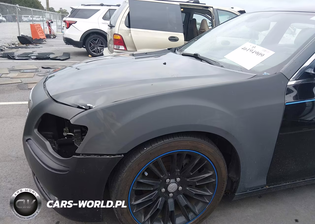 2012 Chrysler 300 Mopar 12 VIN:2C3CCADT3CH315409 - 11