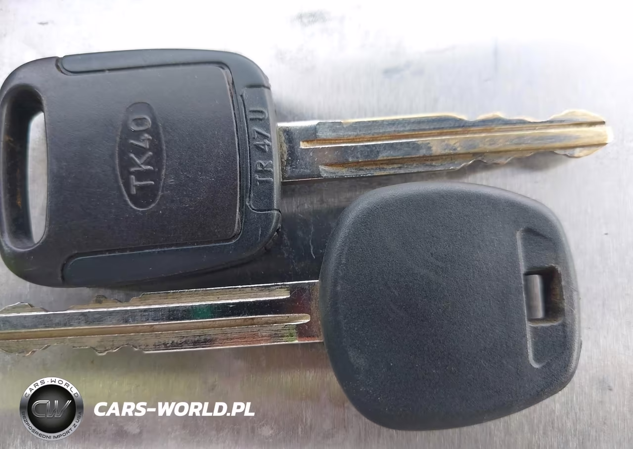 2008 Toyota Corolla Le VIN:1NXBR32EX8Z939004 - 11