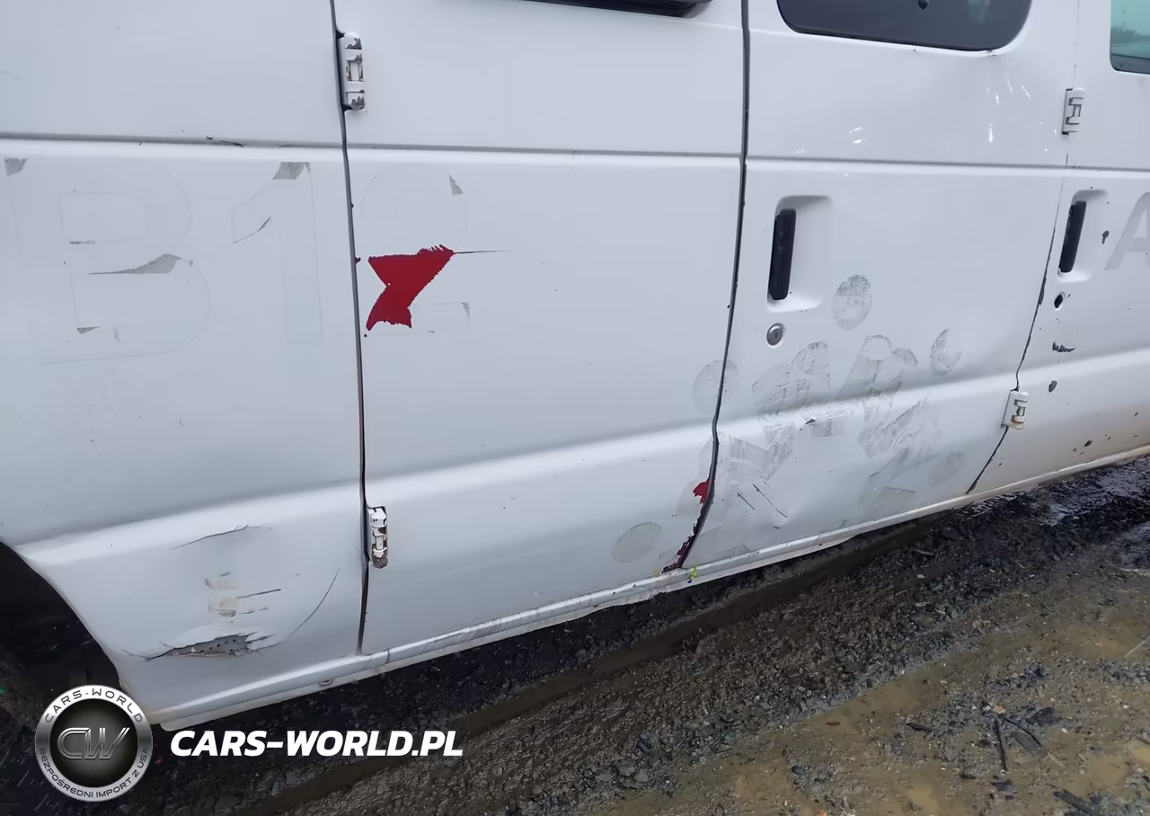 2006 Ford E-350 Super Duty Chateau-Xl-Xlt VIN:1FBNE31L46DA71841 - 13