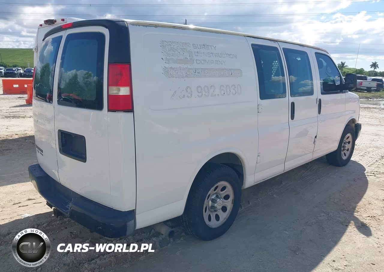 2013 Chevrolet Express 1500 Work Van VIN:1GCSGAFX7D1136320 - 4