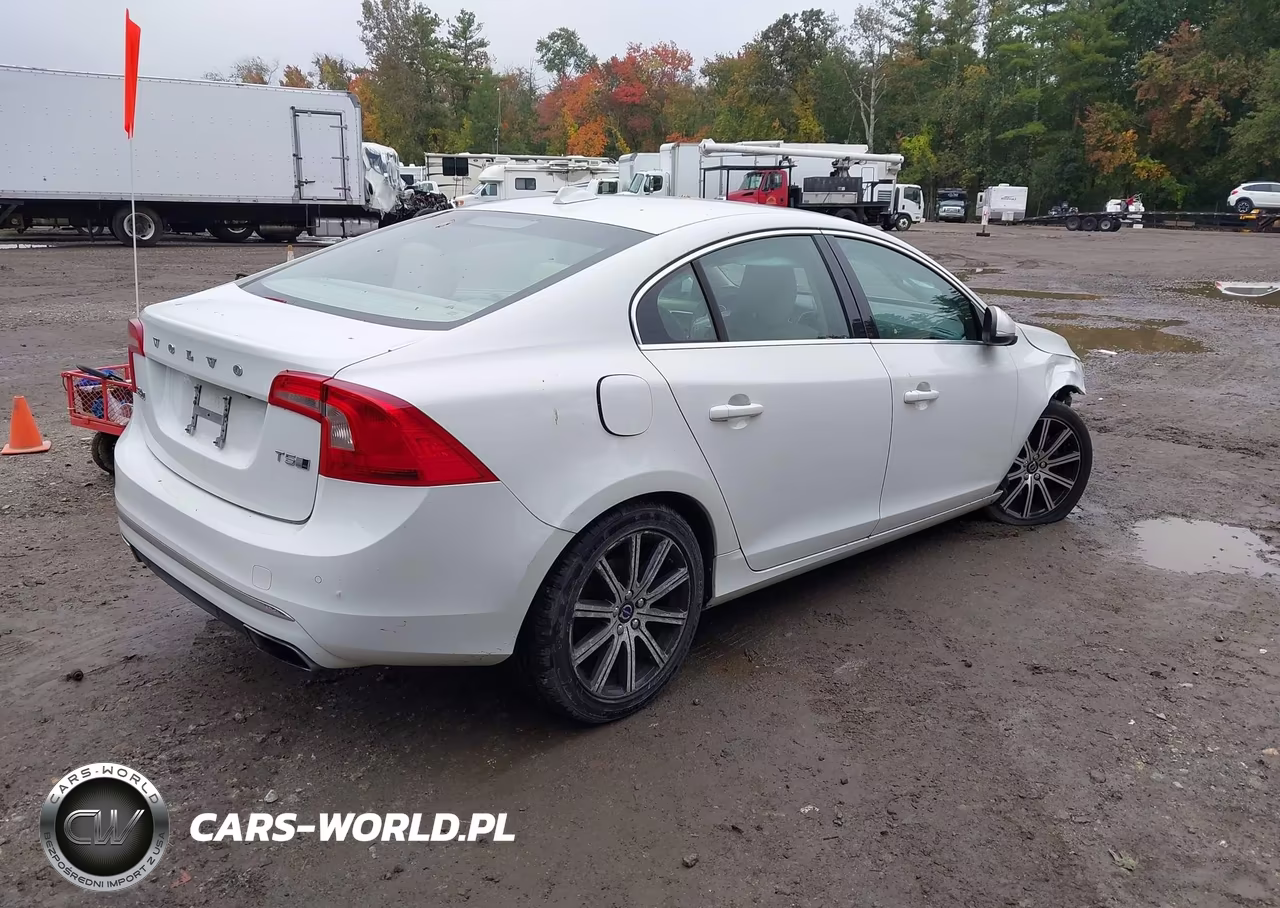 2016 Volvo S60 Inscription T5 Premier VIN:LYV612TK0GB094040 - 4