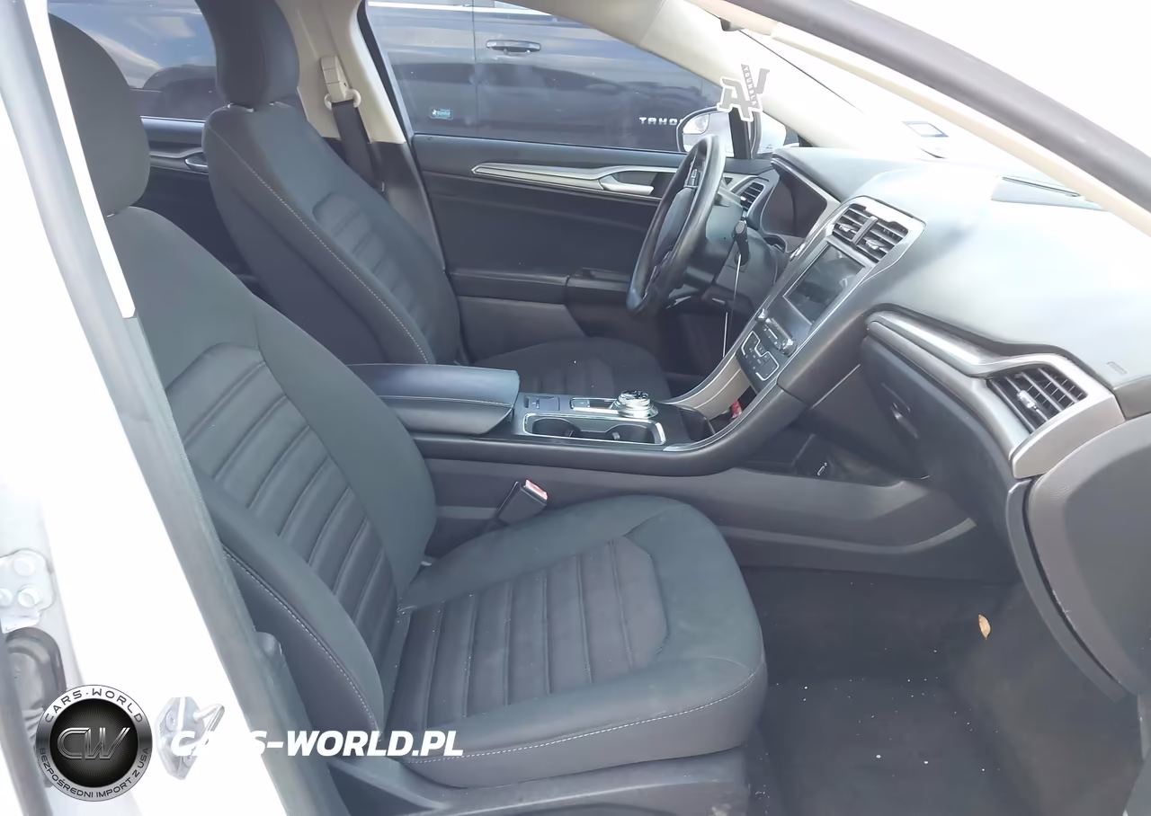 2018 Ford Fusion Se VIN:3FA6P0HD4JR186212 - 5
