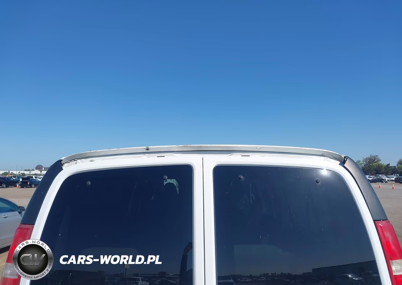 2017 Chevrolet Express 3500 Lt VIN:1GAZGPFF2H1274130 - 16