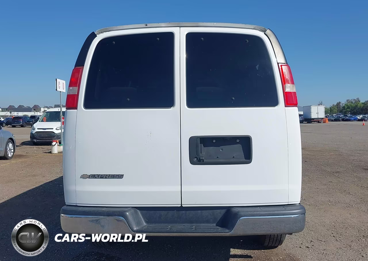 2017 Chevrolet Express 3500 Lt VIN:1GAZGPFF2H1274130 - 21
