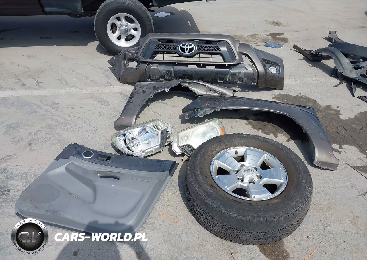 2012 Toyota Tacoma Prerunner V6 VIN:3TMJU4GN3CM137646 - 12