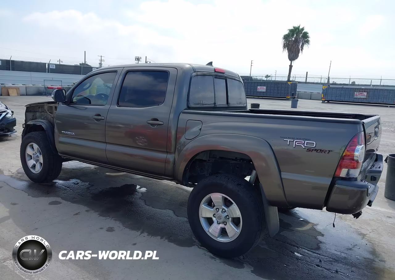 2012 Toyota Tacoma Prerunner V6 VIN:3TMJU4GN3CM137646 - 15