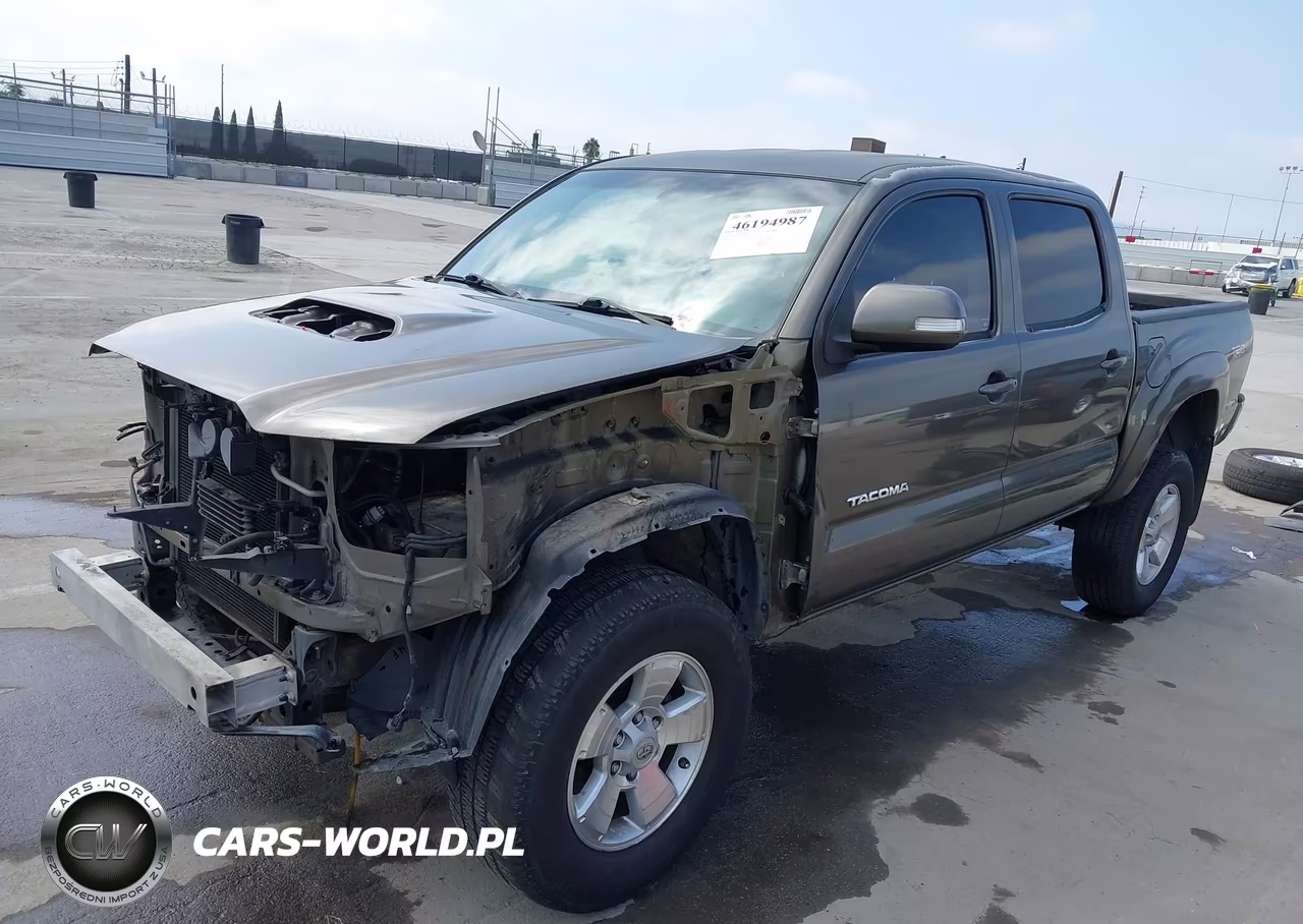 2012 Toyota Tacoma Prerunner V6 VIN:3TMJU4GN3CM137646 - 2