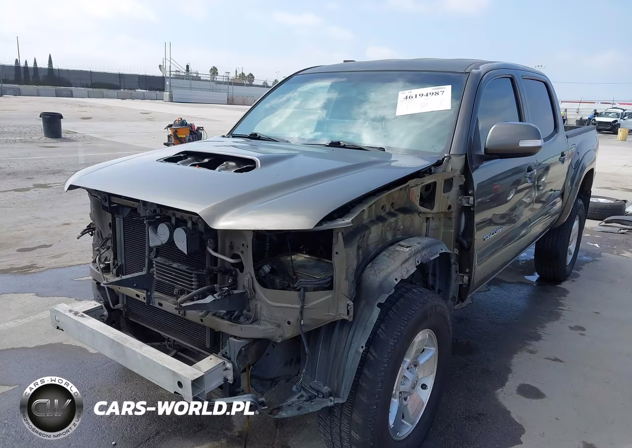 2012 Toyota Tacoma Prerunner V6 VIN:3TMJU4GN3CM137646 - 6