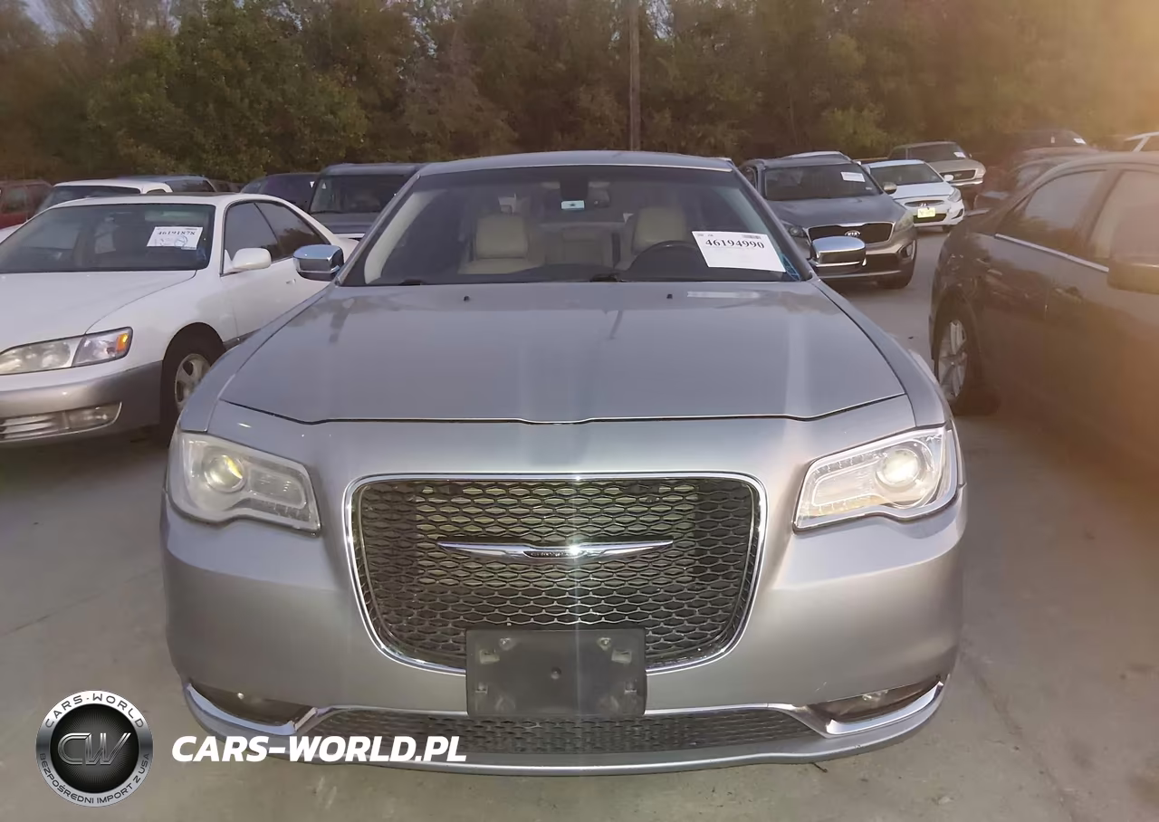 2016 Chrysler 300 300C VIN:2C3CCAEG1GH189736 - 6
