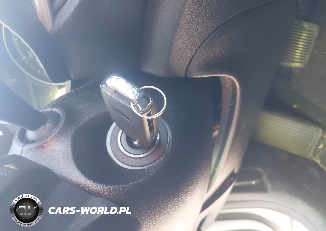 2019 Kia Forte Lxs VIN:3KPF24AD2KE081073 - 11