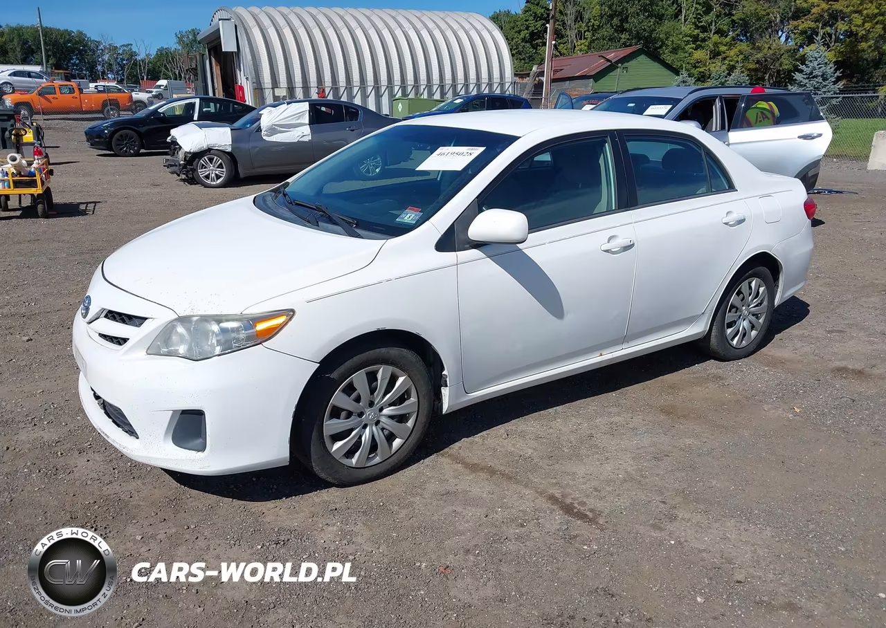 2012 Toyota Corolla Le VIN:2T1BU4EE2CC915354 - 2