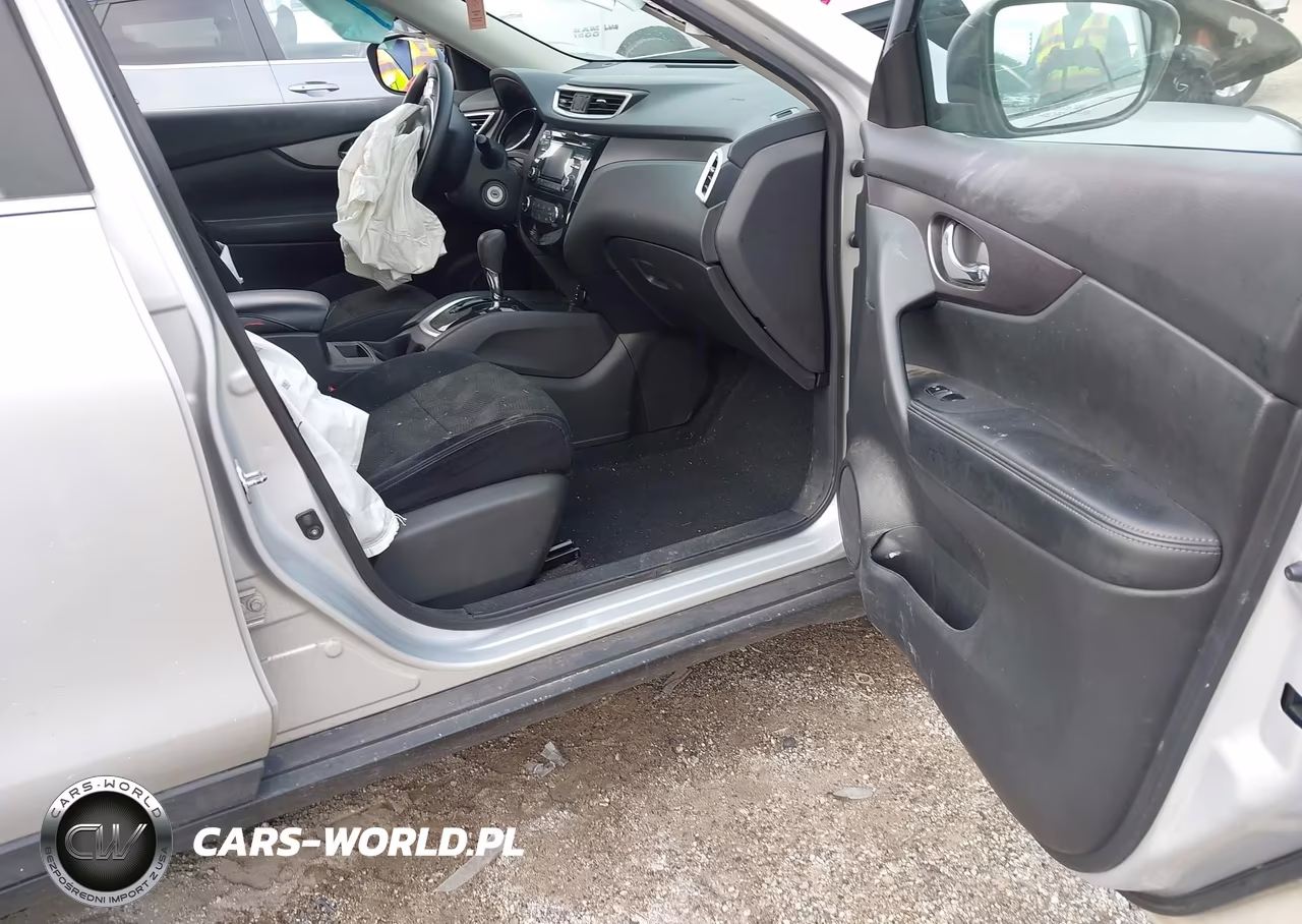 2015 Nissan Rogue S VIN:5N1AT2MV2FC909406 - 5