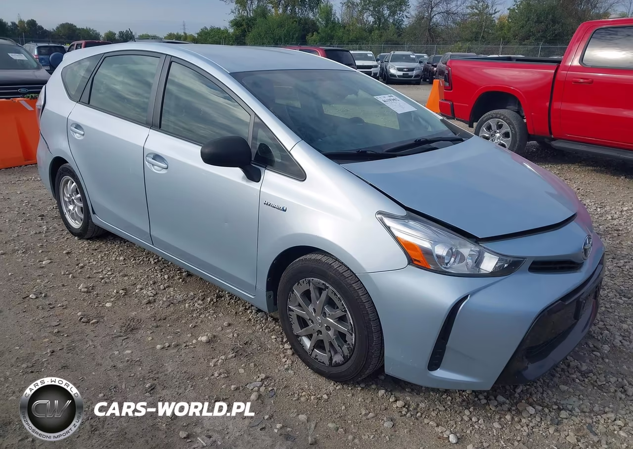 2015 Toyota Prius V Two