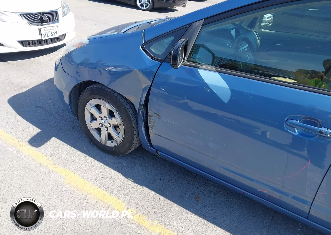 2005 Toyota Prius VIN:JTDKB20UX53058012 - 6