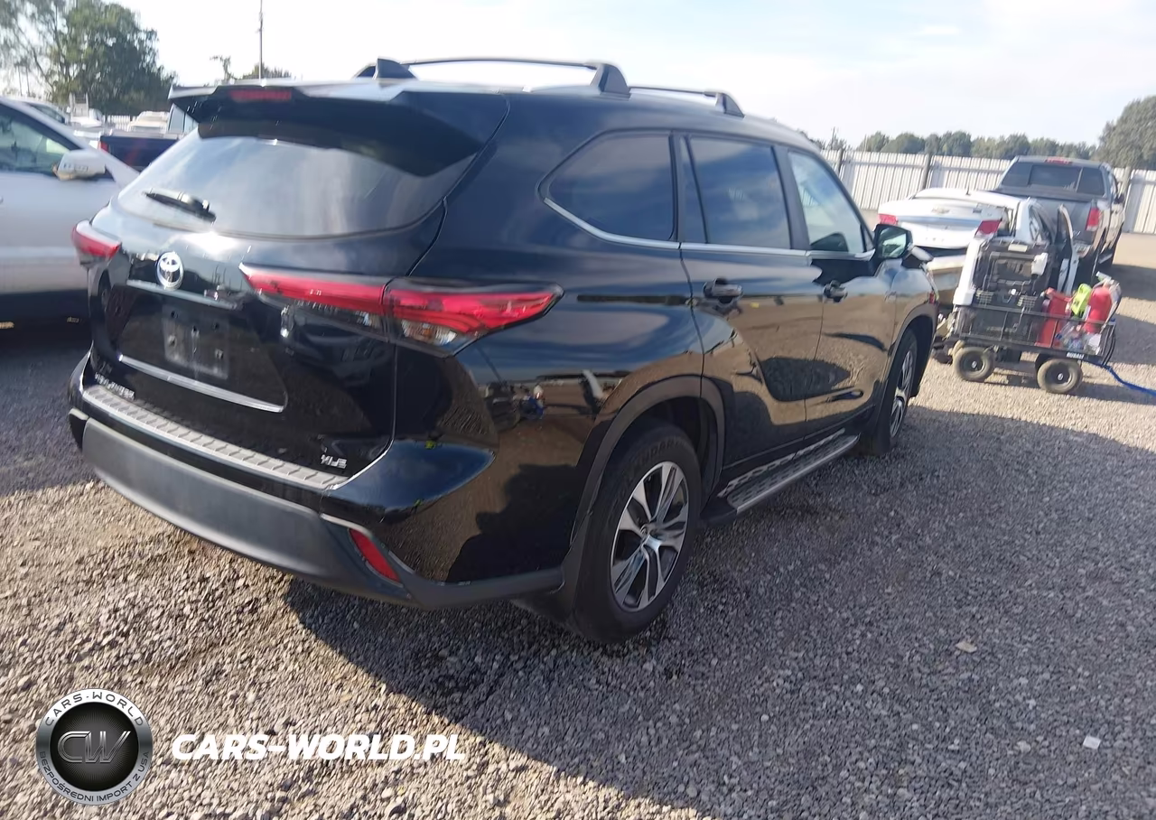 2023 Toyota Highlander Xle VIN:5TDKDRAH1PS047325 - 4