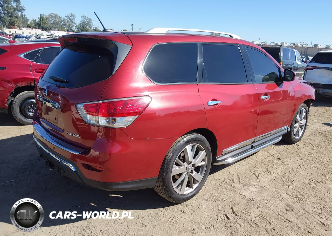 2016 Nissan Pathfinder Platinum VIN:5N1AR2MN6GC670622 - 4