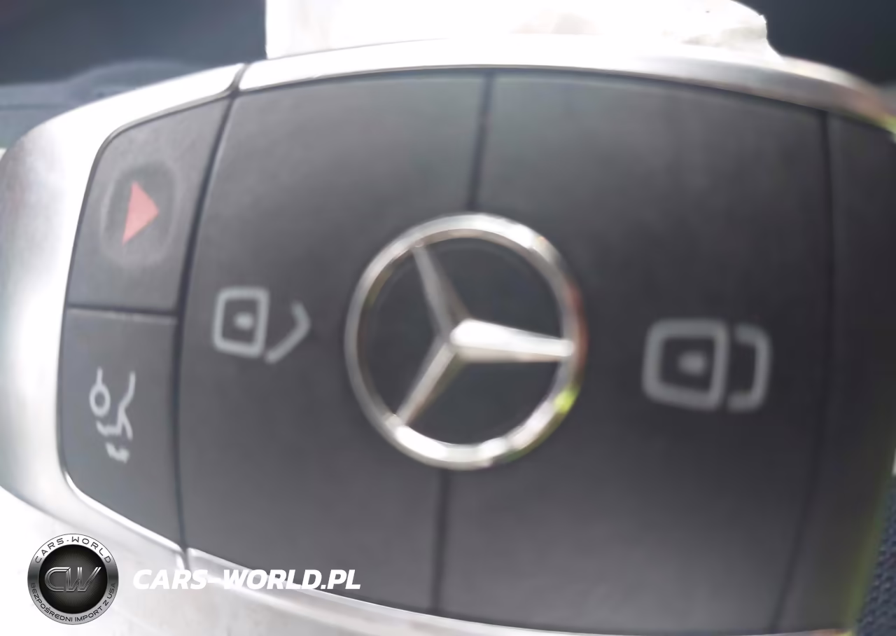 2021 Mercedes-Benz Cla 250 VIN:W1K5J4GB4MN155103 - 11