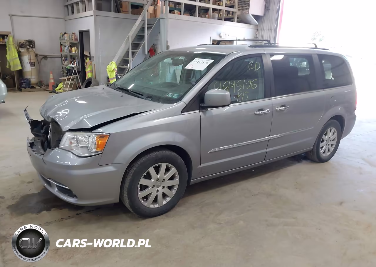2015 Chrysler Town & Country Touring VIN:2C4RC1BG3FR753759 - 2