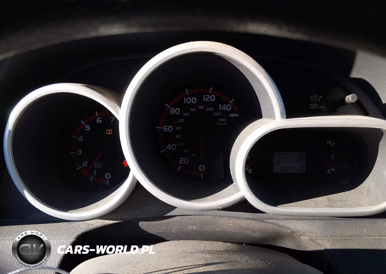 2009 Pontiac Vibe VIN:5Y2SP670X9Z437168 - 7