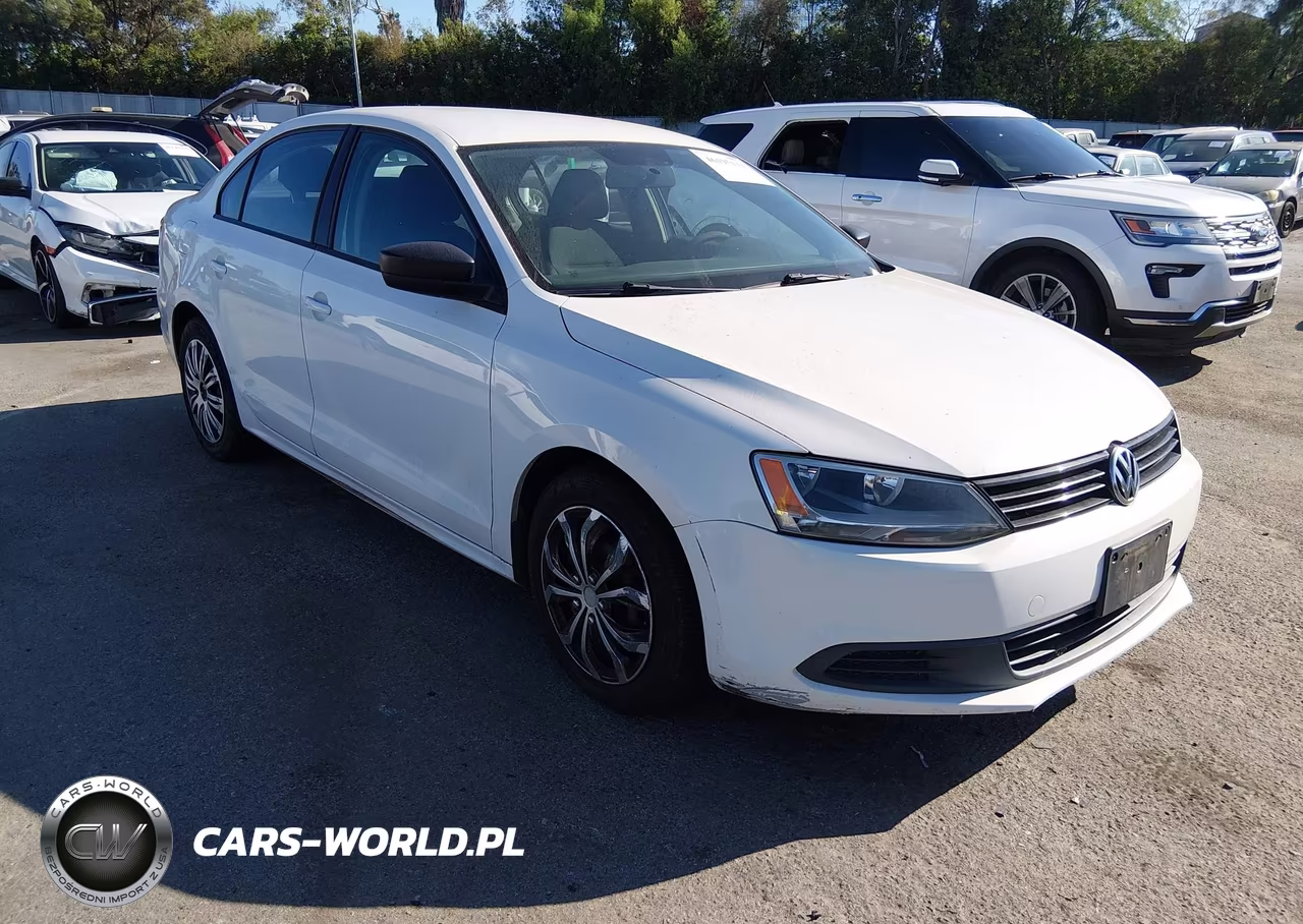 2011 Volkswagen Jetta S VIN:3VW2K7AJ6BM010175 - 1