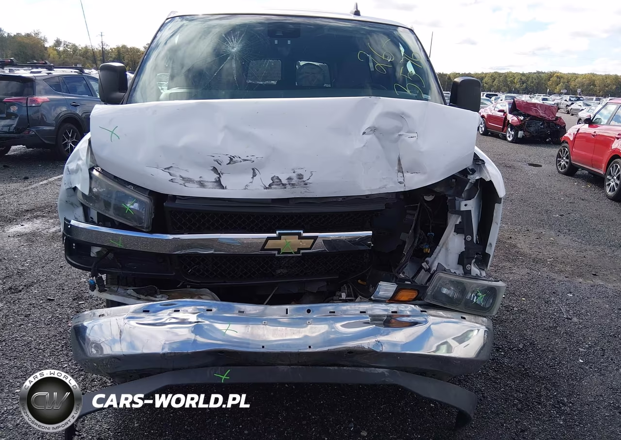 2019 Chevrolet Express Passenger Lt VIN:1GAZGPFG3K1261080 - 11