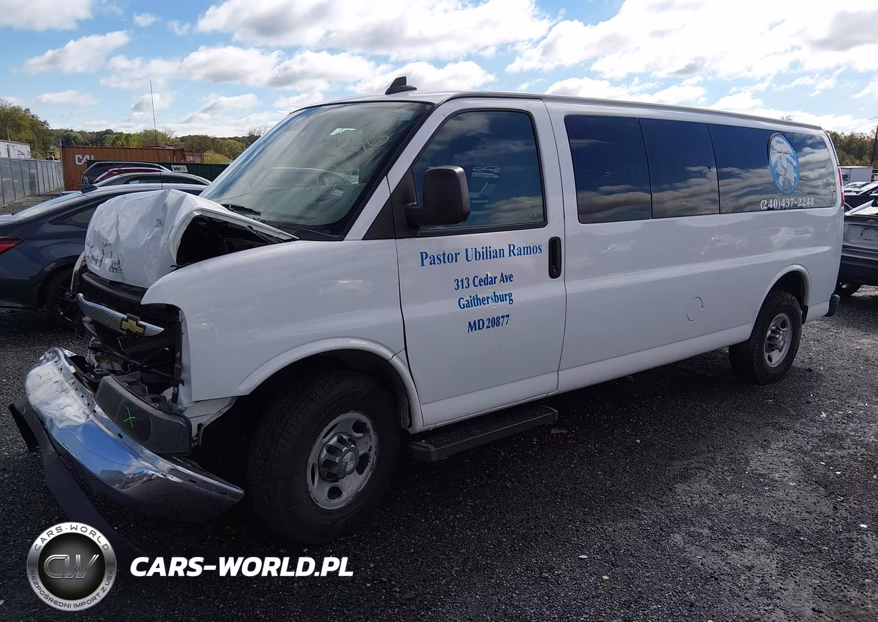 2019 Chevrolet Express Passenger Lt VIN:1GAZGPFG3K1261080 - 2