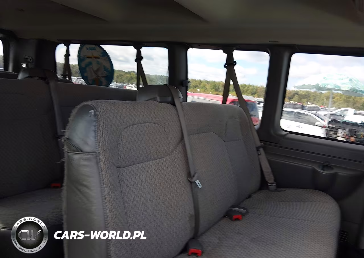 2019 Chevrolet Express Passenger Lt VIN:1GAZGPFG3K1261080 - 8
