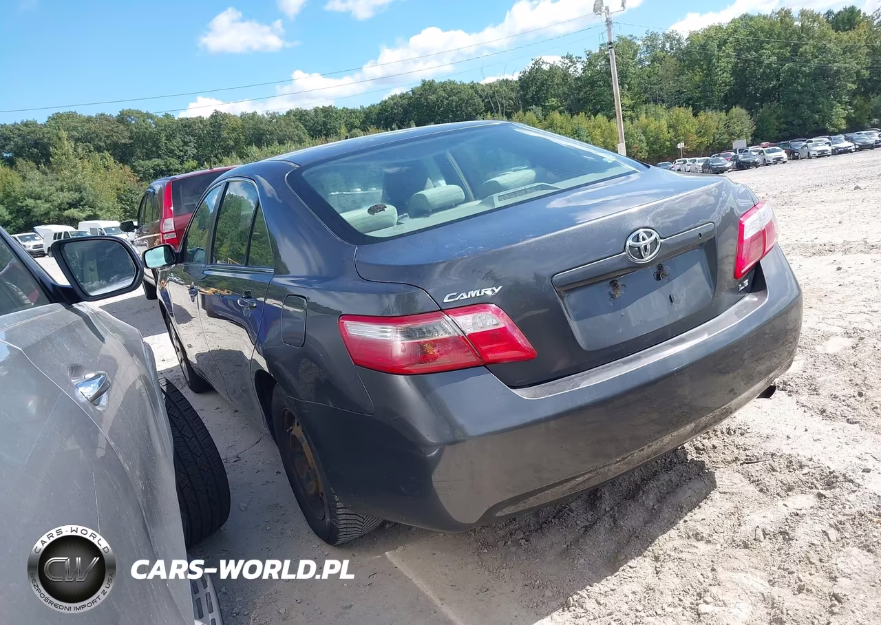 2008 Toyota Camry Le VIN:4T1BE46KX8U741928 - 3