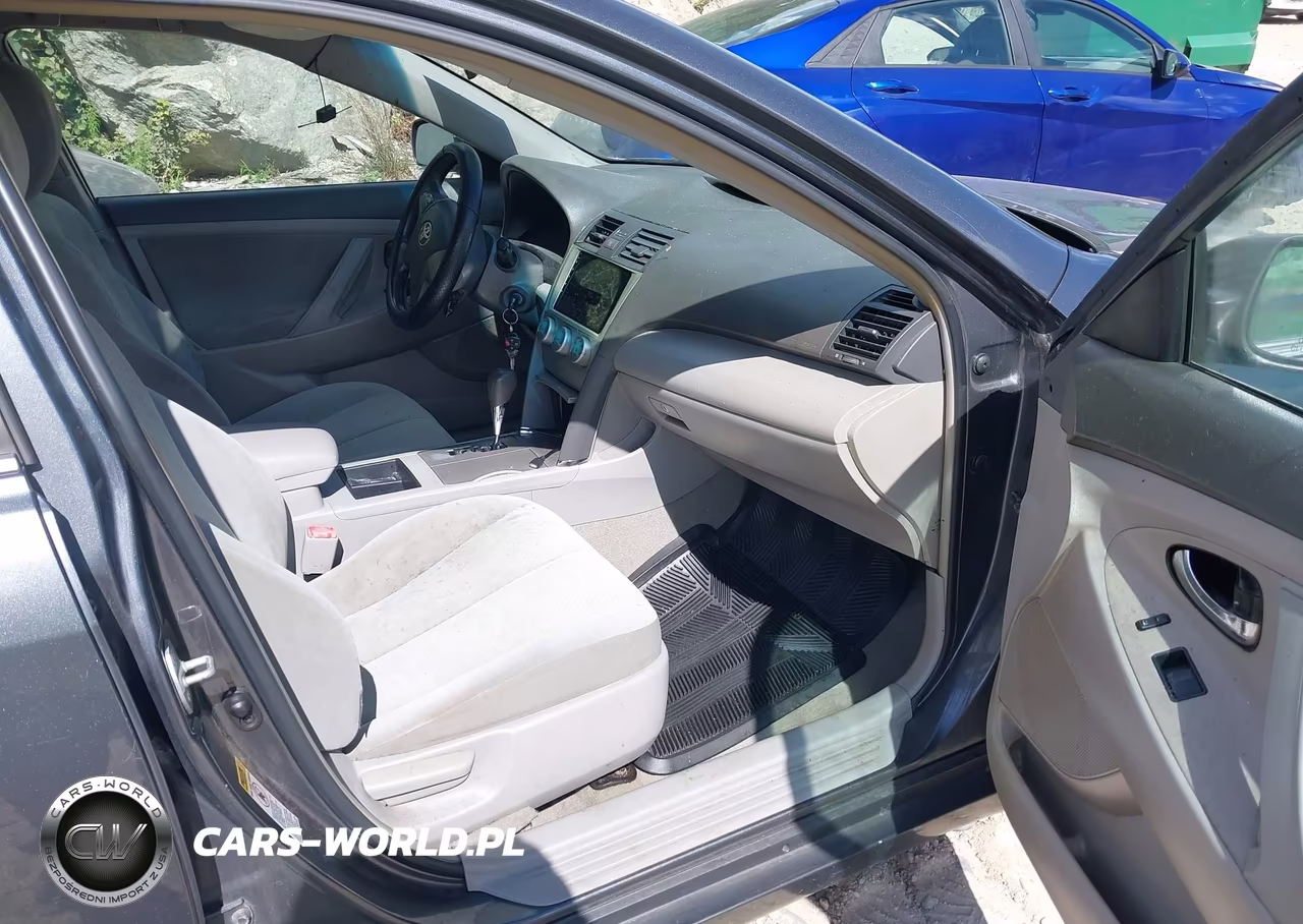 2008 Toyota Camry Le VIN:4T1BE46KX8U741928 - 5