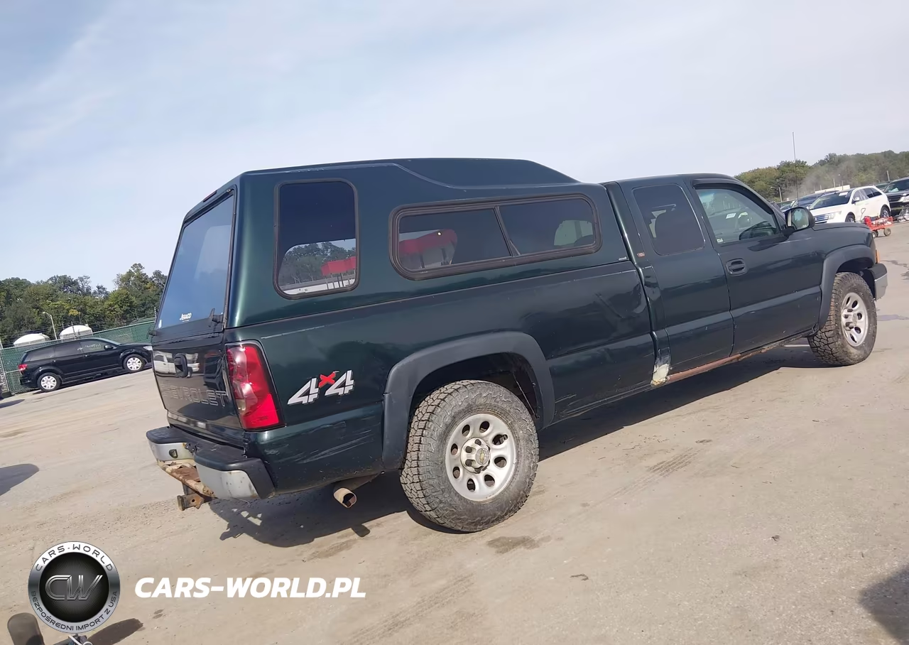 2005 Chevrolet Silverado 1500 Work Truck VIN:1GCEK19T45E253383 - 4