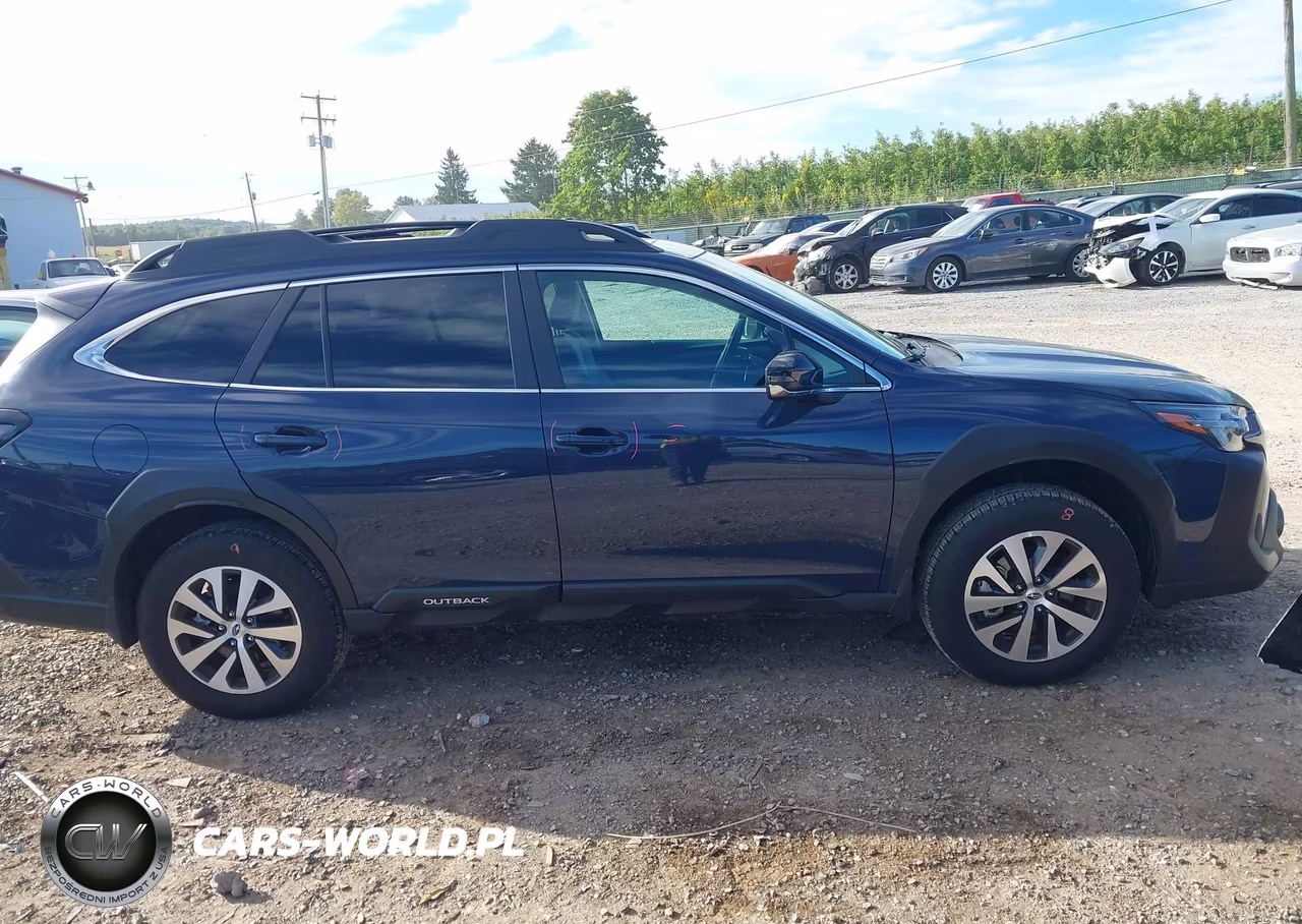 2025 Subaru Outback Premium VIN:4S4BTAFC7S3318976 - 13