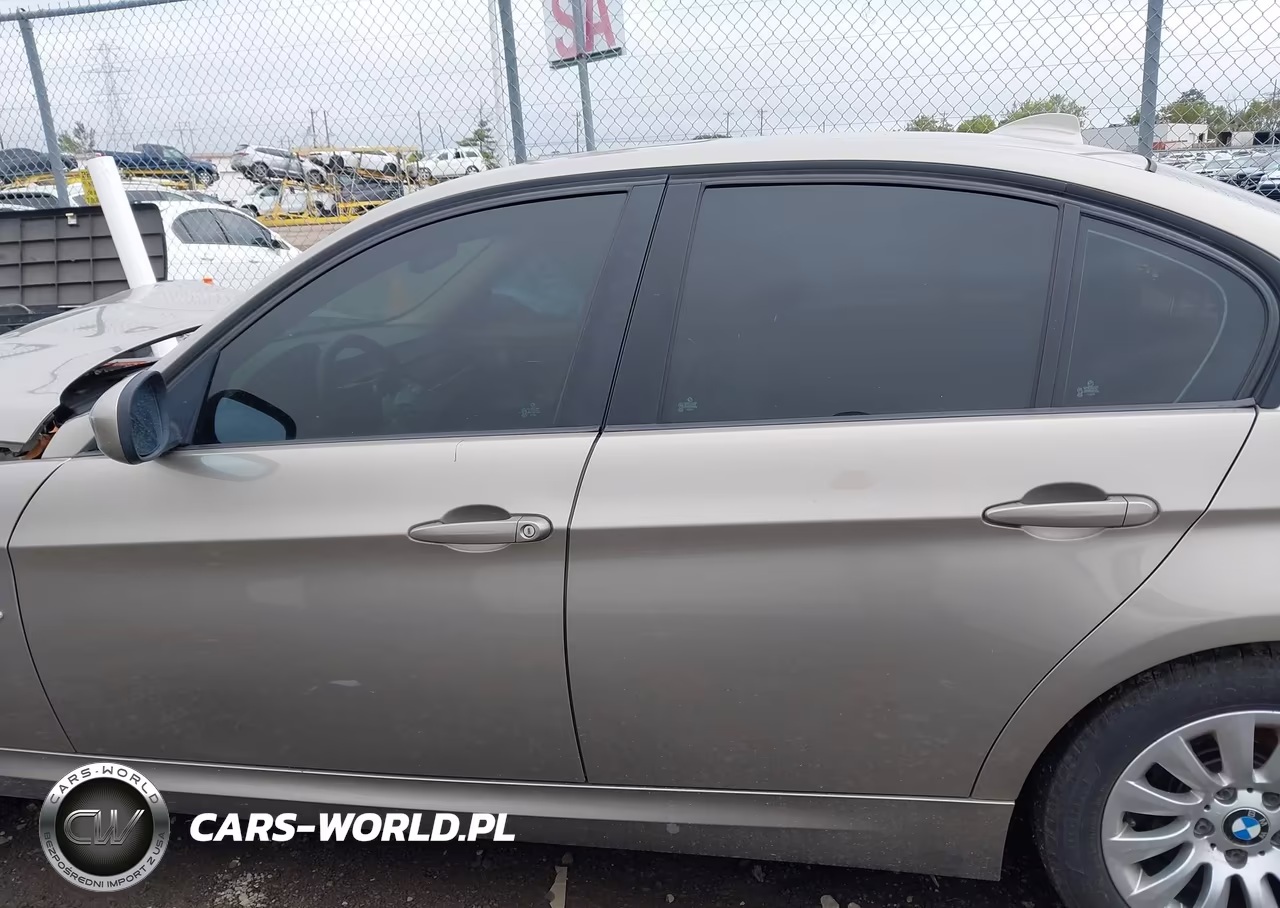 2009 BMW 3 Series 328I VIN:WBAPH775X9NM31654 - 14