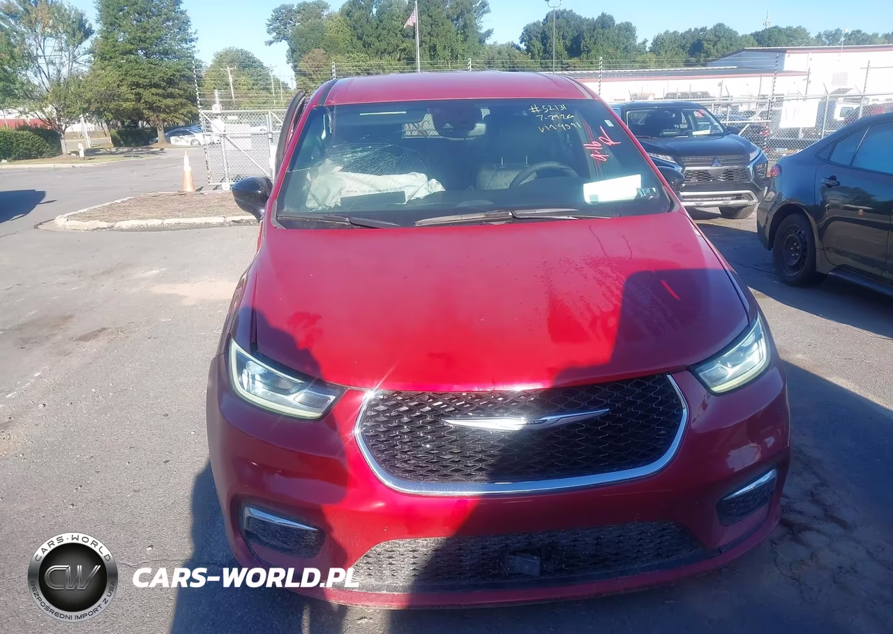 2025 Chrysler Pacifica Select VIN:2C4RC1BG6SR599591 - 12