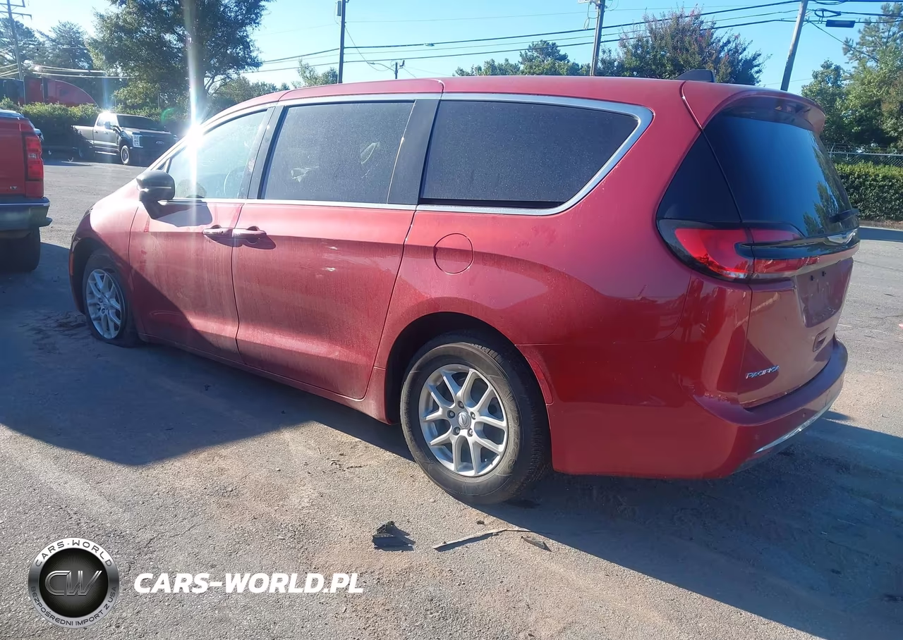 2025 Chrysler Pacifica Select VIN:2C4RC1BG6SR599591 - 3