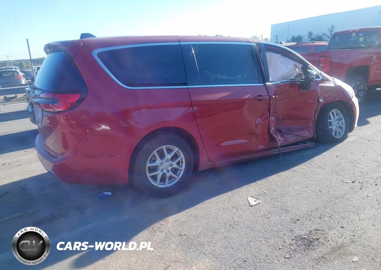 2025 Chrysler Pacifica Select VIN:2C4RC1BG6SR599591 - 4