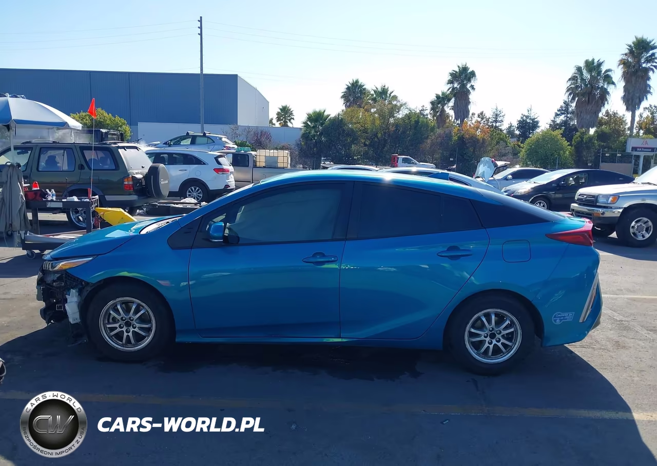 2021 Toyota Prius Prime Xle VIN:JTDKAMFP3M3174182 - 14