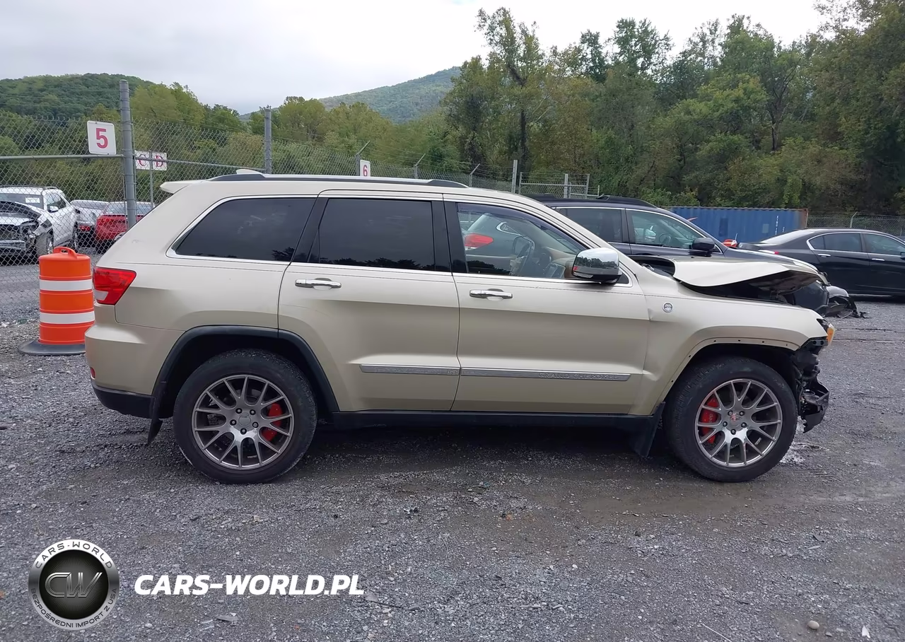 2011 Jeep Grand Cherokee Overland VIN:1J4RR6GT7BC721038 - 13