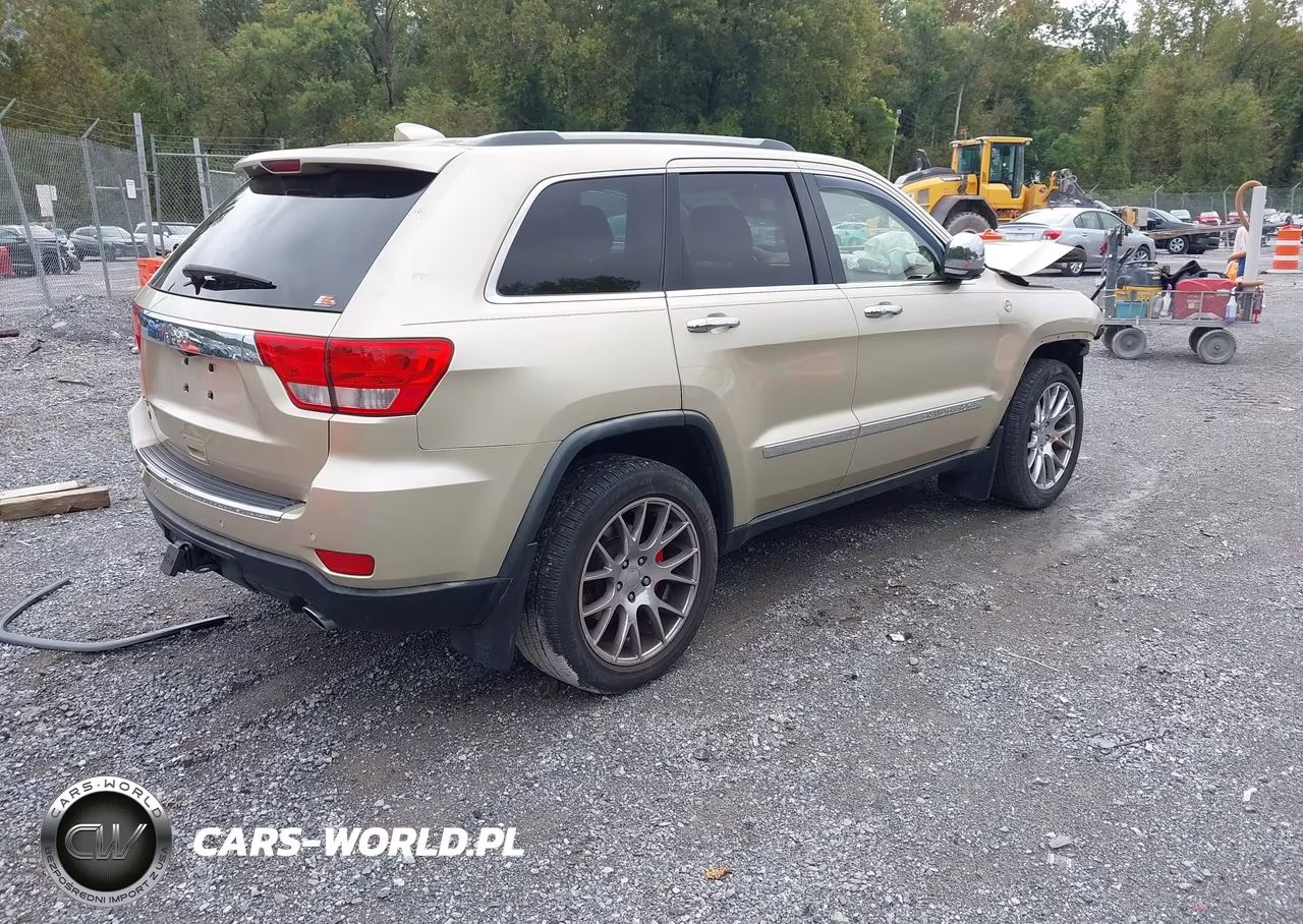 2011 Jeep Grand Cherokee Overland VIN:1J4RR6GT7BC721038 - 4
