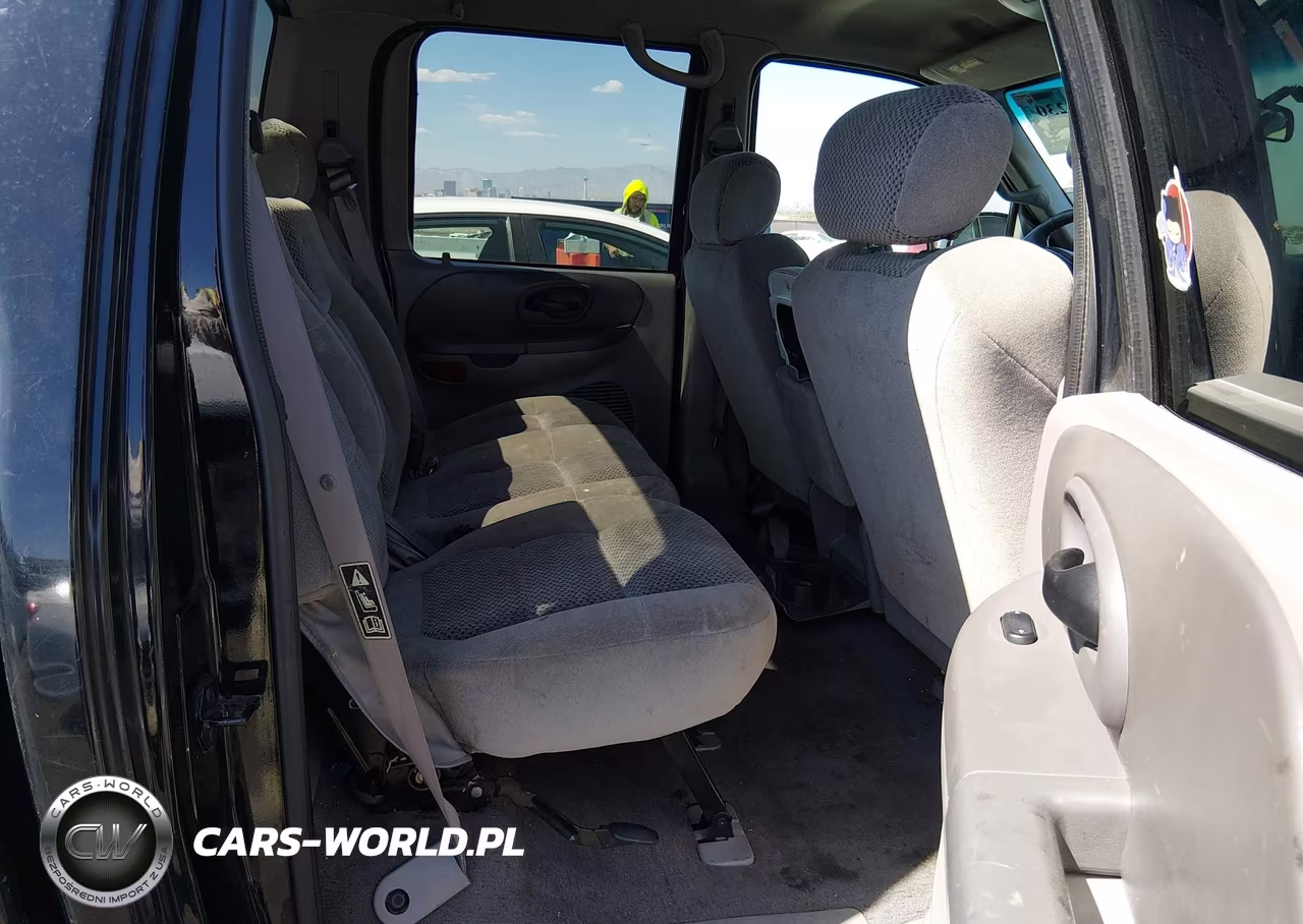 2002 Ford F-150 Lariat-Xlt VIN:1FTRW07L62KA10352 - 8