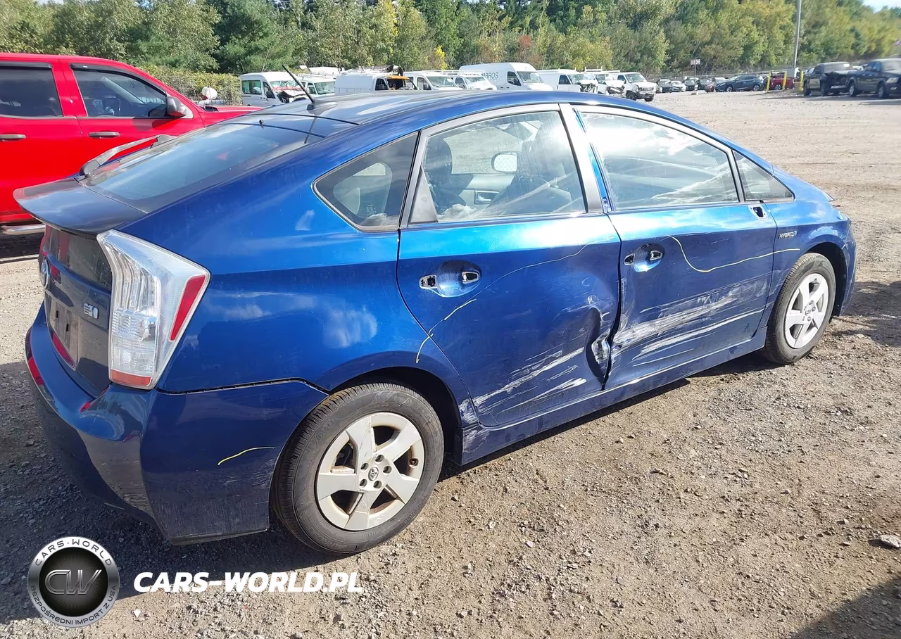 2010 Toyota Prius Iii VIN:JTDKN3DU4A0017328 - 4