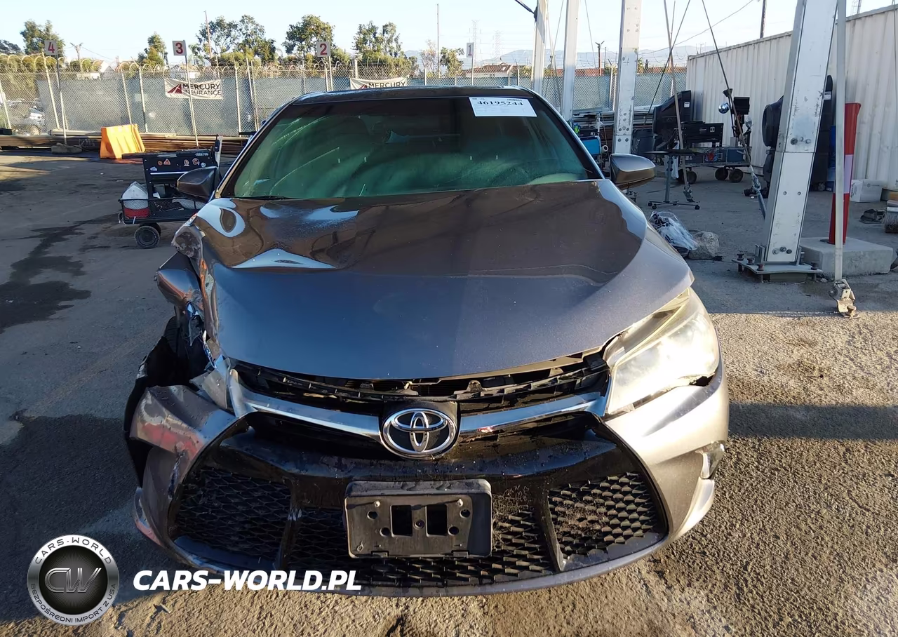 2017 Toyota Camry Se VIN:4T1BF1FK2HU359131 - 12