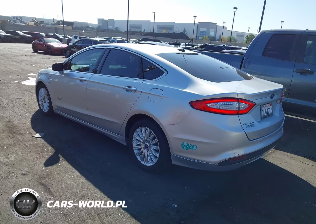 2015 Ford Fusion Energi Se Luxury VIN:3FA6P0PU4FR105802 - 3