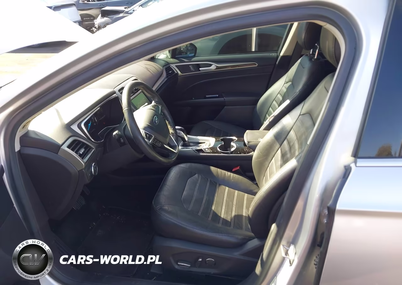 2015 Ford Fusion Energi Se Luxury VIN:3FA6P0PU4FR105802 - 5