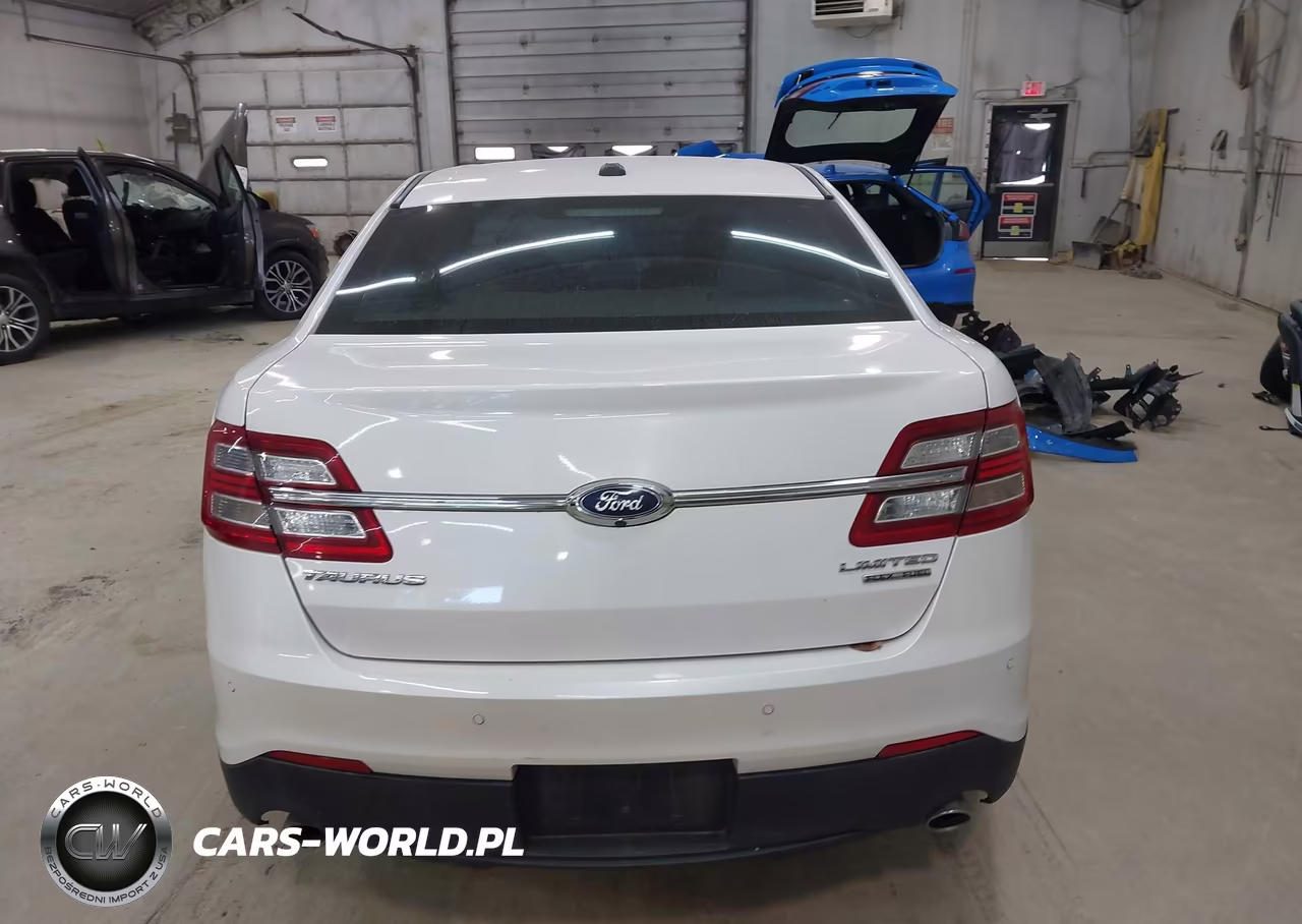 2017 Ford Taurus Limited VIN:1FAHP2F85HG104404 - 15