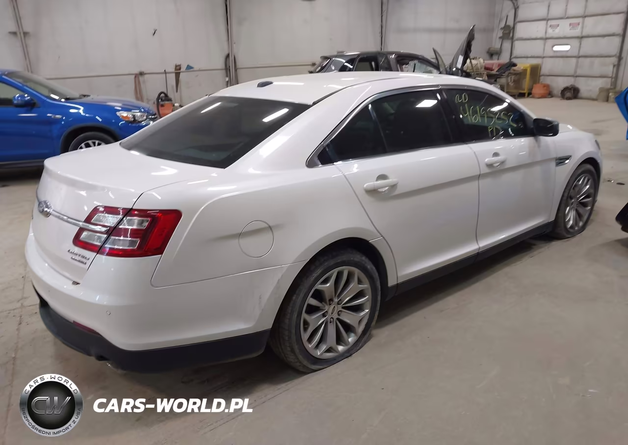 2017 Ford Taurus Limited VIN:1FAHP2F85HG104404 - 4