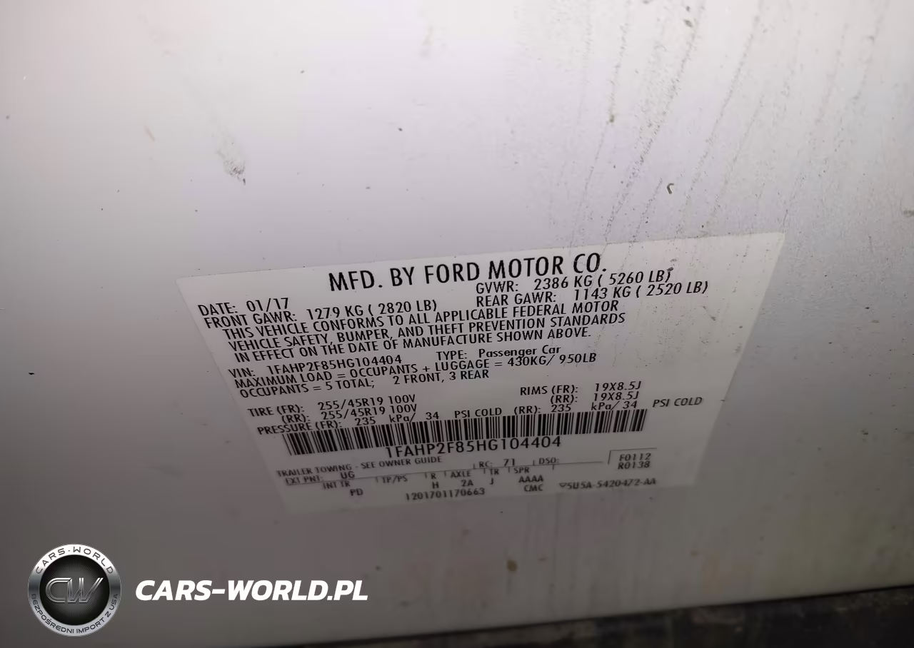 2017 Ford Taurus Limited VIN:1FAHP2F85HG104404 - 9