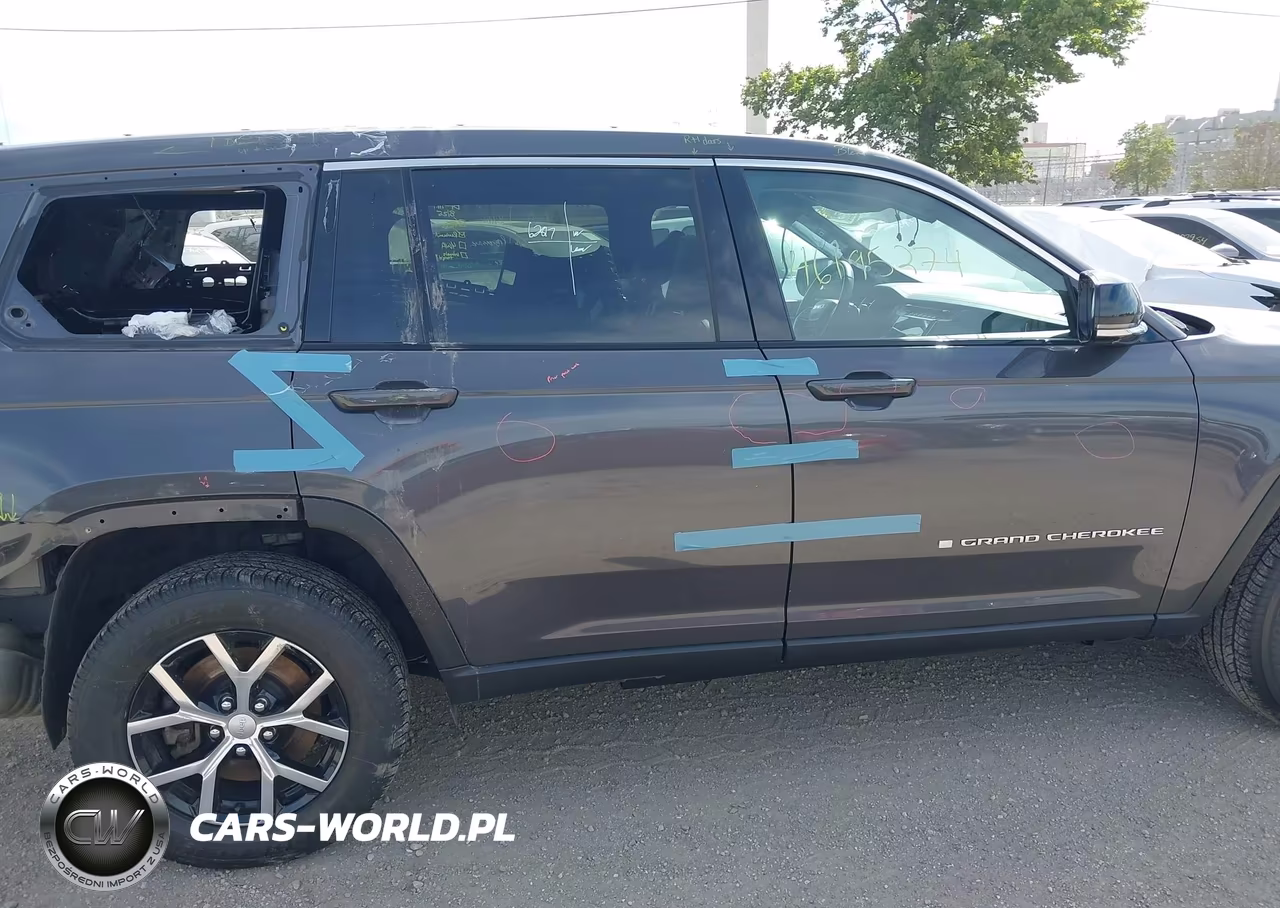 2024 Jeep Grand Cherokee L Limited 4X4 VIN:1C4RJKBG2R8602259 - 14
