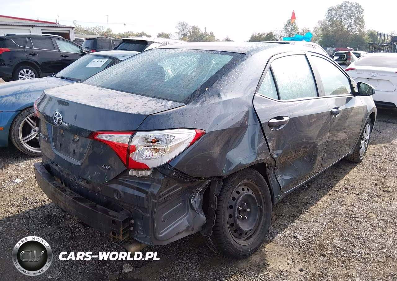2016 Toyota Corolla Le VIN:2T1BURHE2GC598464 - 4