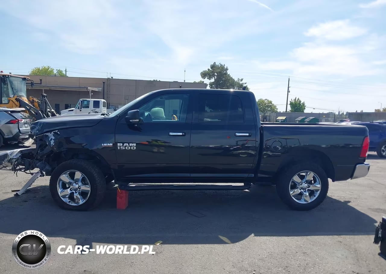 2018 Ram 1500 Big Horn VIN:1C6RR7LT0JS323845 - 15